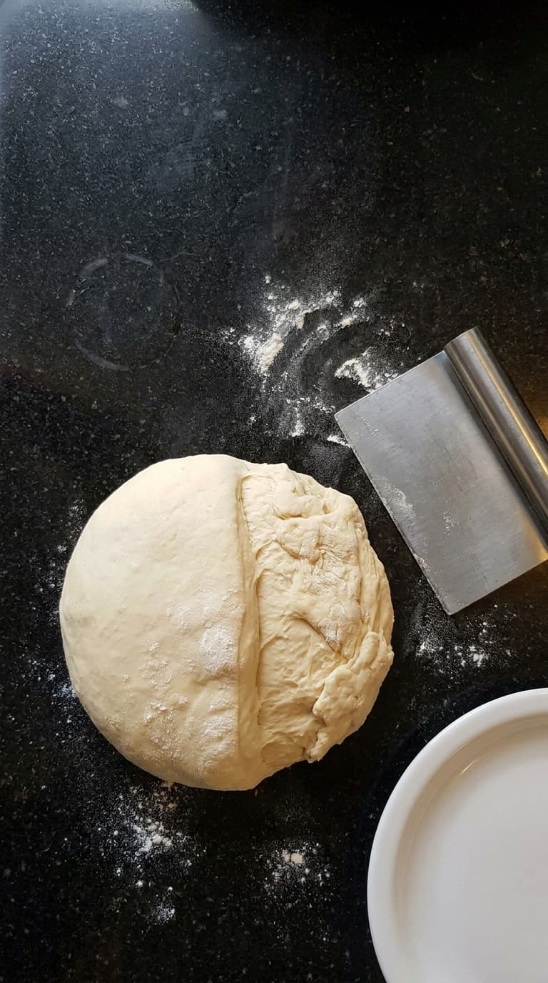 Joelho de presunto e queijo: foto 3